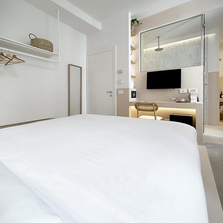 Allegra Suites Монтероссо-аль-Маре Экстерьер фото