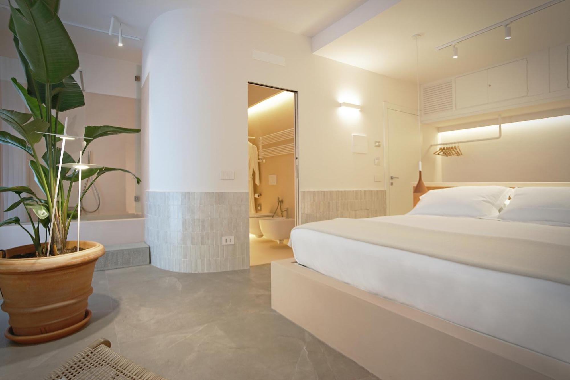 Allegra Suites Монтероссо-аль-Маре Экстерьер фото